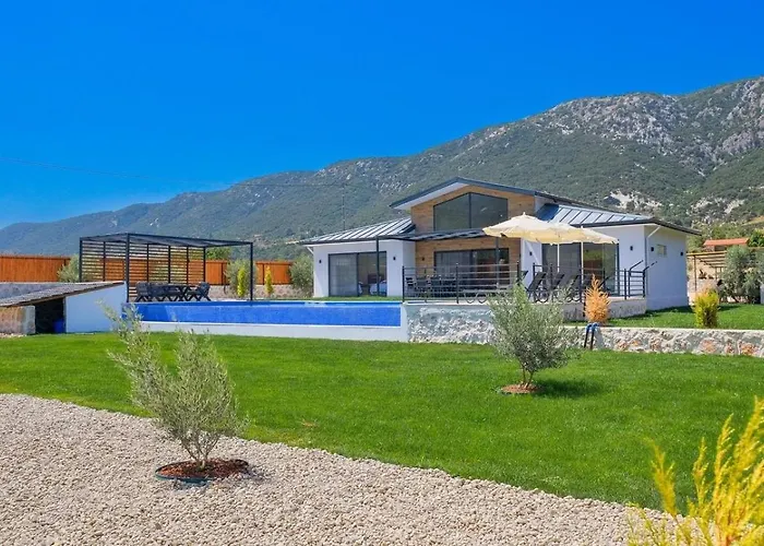 Saribelen 3 Bedroom Secluded With Private Pool Hot Tub Kalkan
