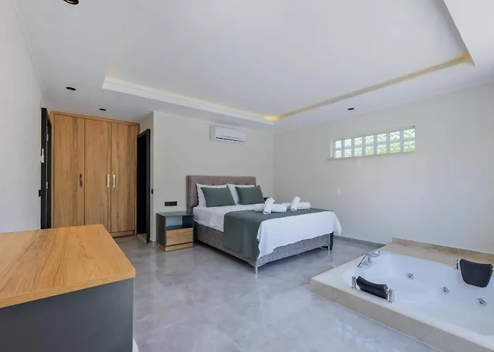 Saribelen 3 Bedroom Secluded With Private Pool Hot Tub Kalkan