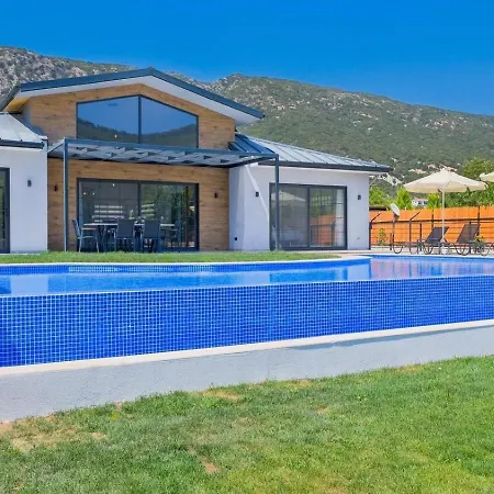 Villa Saribelen 3 Bedroom Secluded With Private Pool Hot Tub