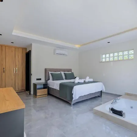 Saribelen 3 Bedroom Secluded With Private Pool Hot Tub Kalkan