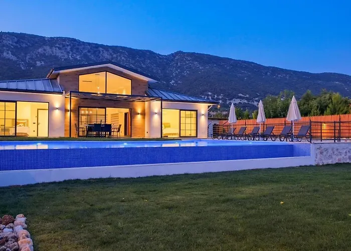Vila Saribelen 3 Bedroom Secluded With Private Pool Hot Tub Kalkan