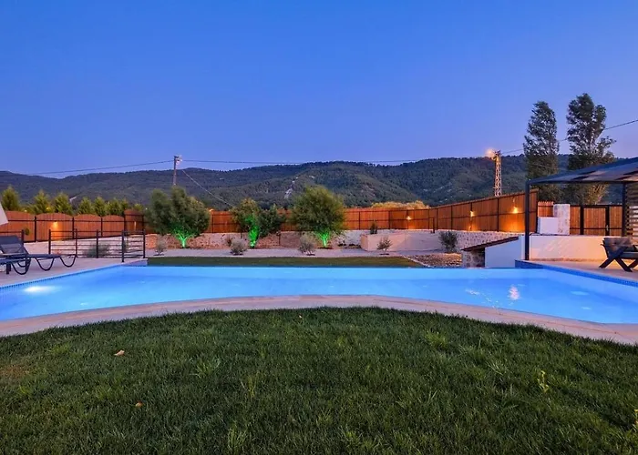 Vila Saribelen 3 Bedroom Secluded With Private Pool Hot Tub Kalkan